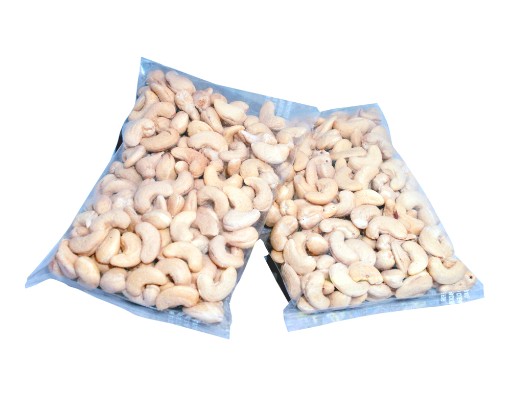 Standard Cashew 320 Loose